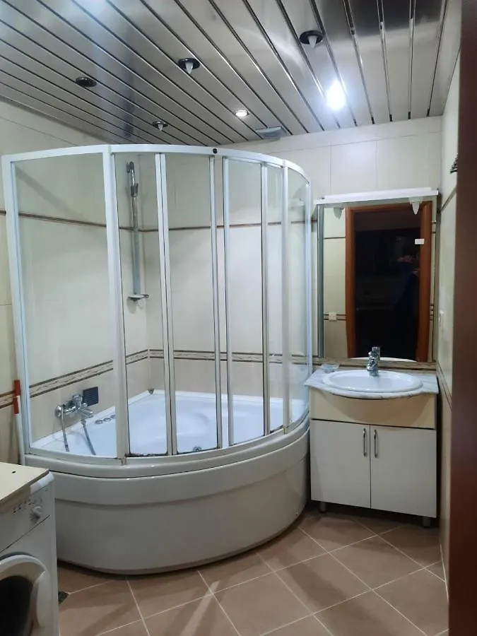 Apartament Qlobus Mol باكو شقة